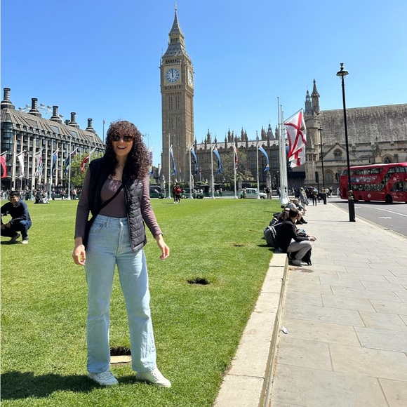 Light Blue Levi’s Jeans - Gently Used - Picture 6 of 6